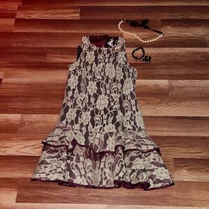 1920'S Costume with Accessories Size XS Twelve By Twelve Los Angeles Lace Dress
